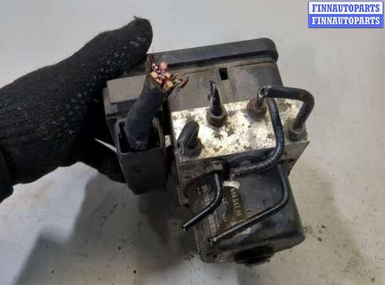купить Блок АБС, насос (ABS, ESP, ASR) на Volkswagen Jetta 5 2004-2010