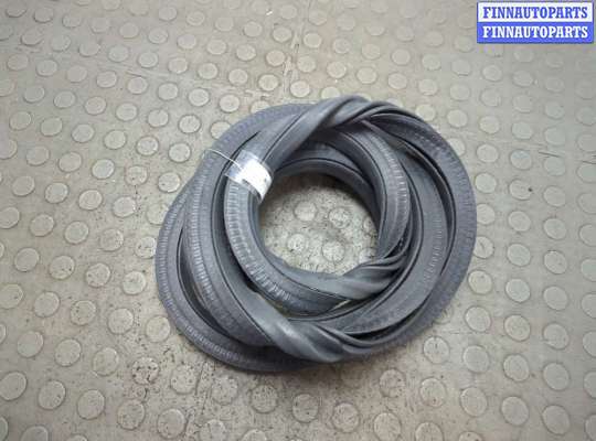 купить Уплотнитель на Ford Fusion 2012-2016 USA