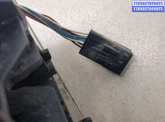 купить Зеркало боковое на Renault Megane 3 2009-2016