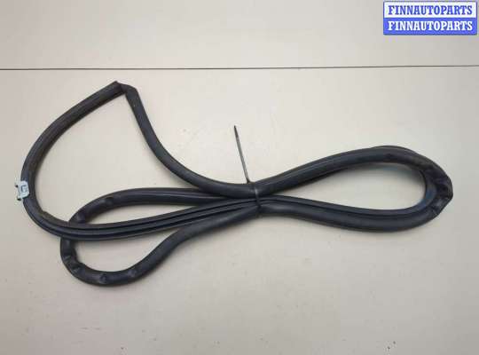 купить Уплотнитель на Toyota Camry XV70 2017-2021