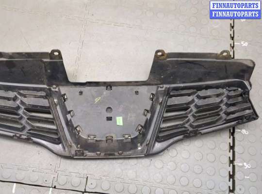 купить Решетка радиатора на Nissan Qashqai 2006-2013