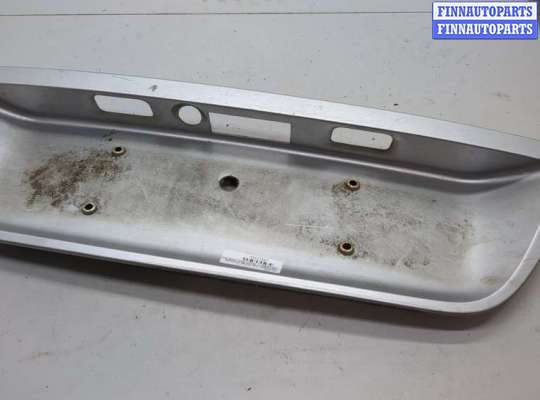 купить Накладка под номер (бленда) на Mercedes C W203 2000-2008
