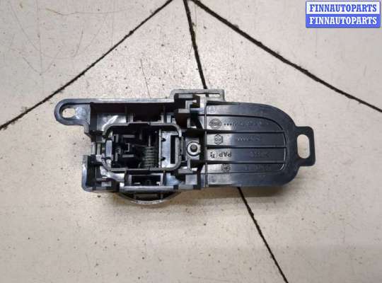 купить Ручка двери салона на Nissan Note E11 2005-2013