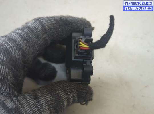 купить Электропривод заслонки отопителя на BMW 5 G30, G31 2017-2023