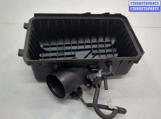 Корпус воздушного фильтра на Toyota Harrier I (U10W)