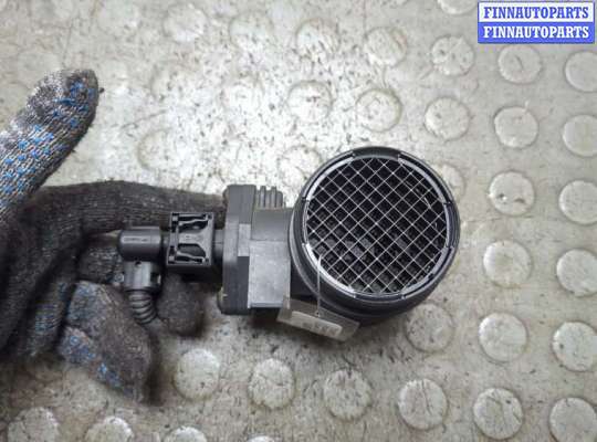 Измеритель потока воздуха (расходомер) OP2376389 на Opel Corsa C 2000-2006