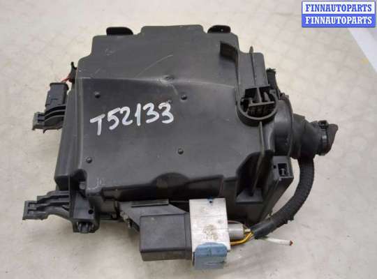 купить Блок предохранителей на Citroen C4 Picasso 2013-2018