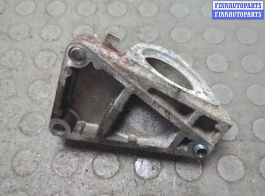 купить Кронштейн полуоси на Opel Vectra C 2002-2008