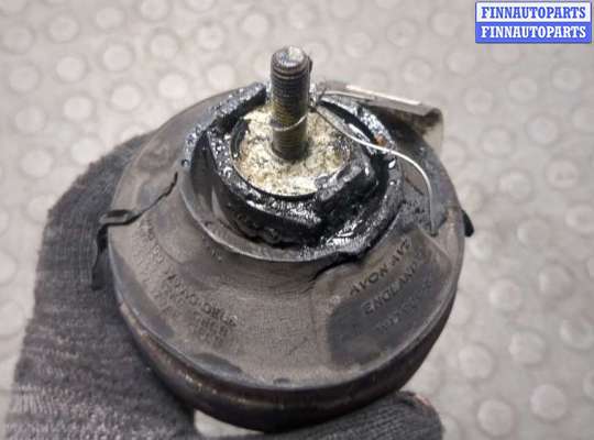 купить Подушка крепления двигателя на Volkswagen Passat 5 2000-2005