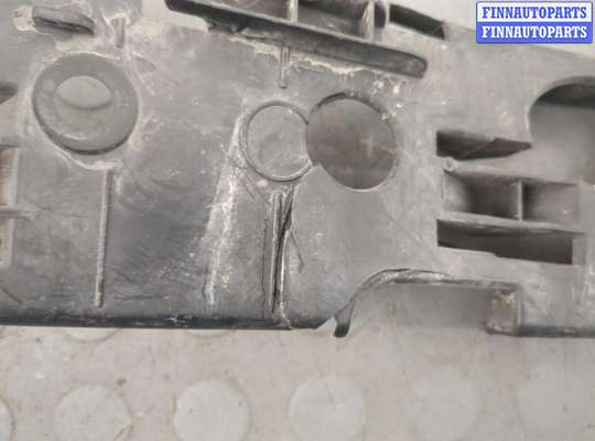 купить Кронштейн бампера на Volkswagen Touareg 2002-2007
