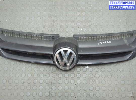 купить Решетка радиатора на Volkswagen Golf Plus