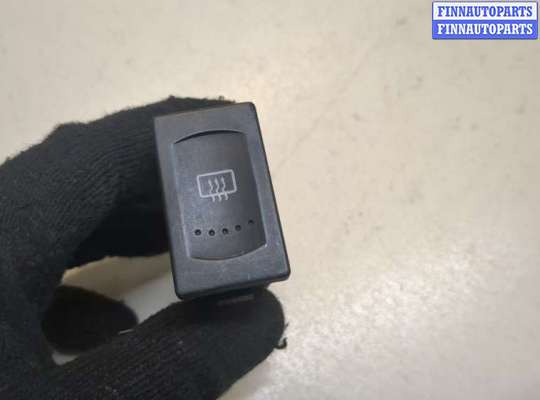 купить Кнопка обогрева стекла на Volkswagen Passat 5 2000-2005