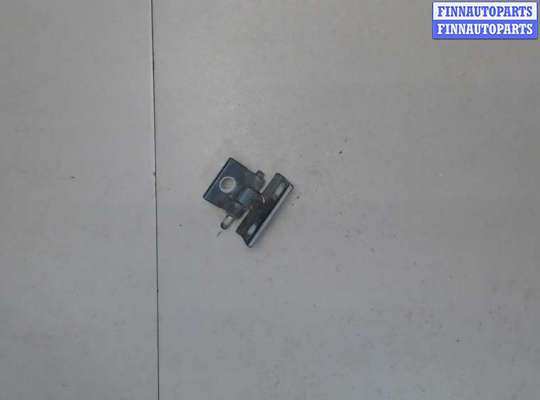 Петля двери VL457741 на Volvo V70 2001-2008