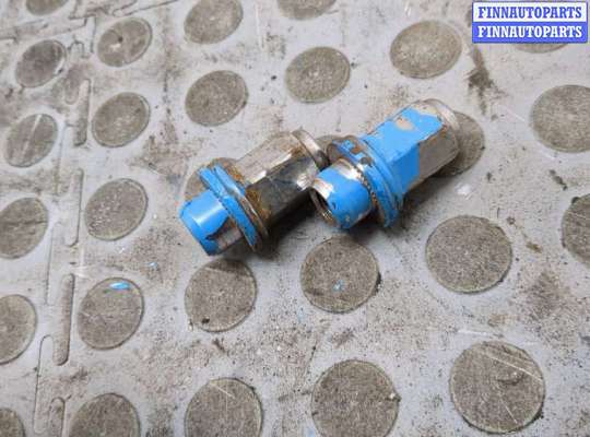 купить Гайка колесная на Toyota Sienna 2 2003-2010