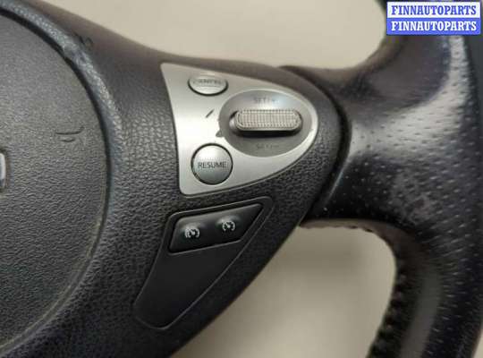 Руль на Nissan Juke