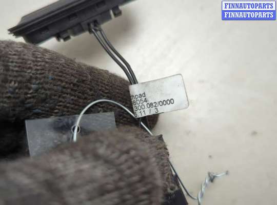 купить Кнопка открывания багажника с крышки на Opel Astra J 2010-2017