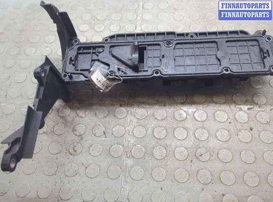 Крышка клапанная (крышка головки блока)