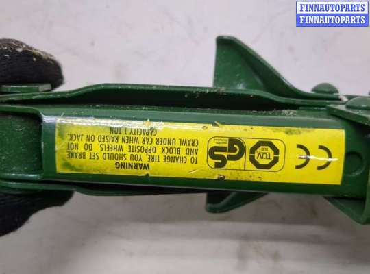 купить Домкрат на Nissan Note E11 2006-2013