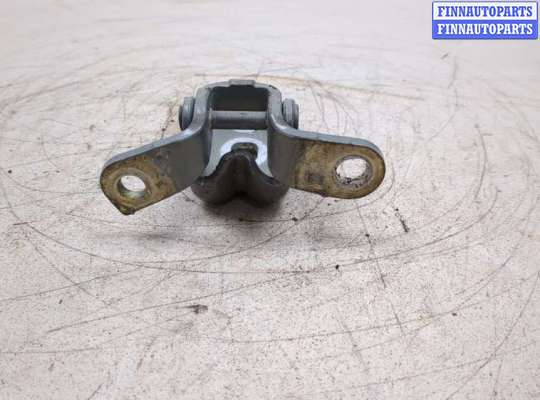 купить Петля двери на Chevrolet Equinox 2017-2024