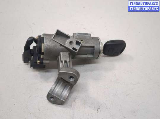 Замок зажигания TT896116 на Toyota Corolla E12 2001-2006