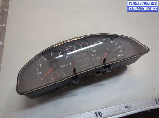 Щиток приборов (приборная панель) AU1726653 на Audi A4 (B5) 1994-2000