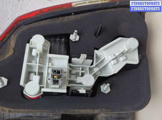 купить Фонарь (задний) на Volvo V50 2004-2012