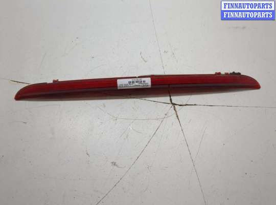 купить Фонарь дополнительный (стоп-сигнал) на Volkswagen Touareg 2002-2007