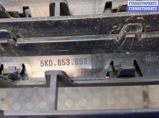 купить Решетка радиатора на Volkswagen Golf 6 2009-2012