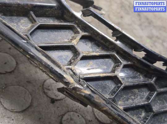 купить Заглушка (решётка) бампера на Ford Focus 3 2014-2019