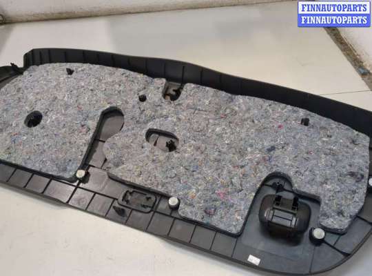 купить Обшивка крышки (двери) багажника на Toyota Yaris 2005-2011