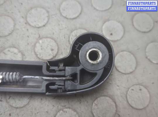 купить Щеткодержатель на Audi Q7 2005-2015