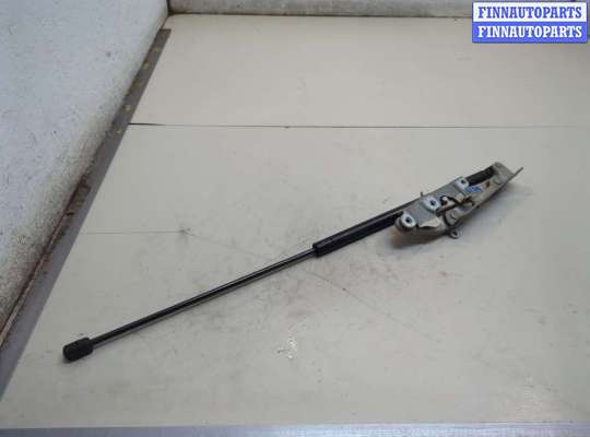 Купить Петля капота на Mercedes S W220 1998-2006 Петля капота MB1684576 на Mercedes S W220 1998-2006