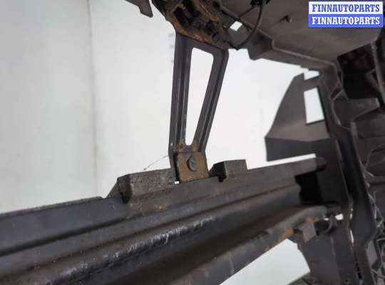 купить Рамка передняя (телевизор) на Skoda SuperB 2008-2015