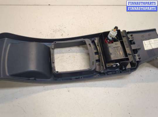 купить Пластик центральной консоли на Volkswagen Polo 2001-2005