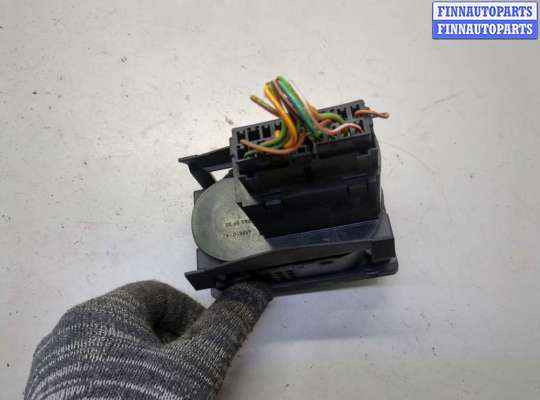 купить Переключатель света на Volkswagen Passat 6 2005-2010