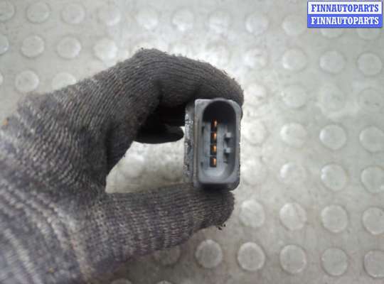 Датчик расхода воздуха (ДМРВ) на Mercedes-Benz R (W251)