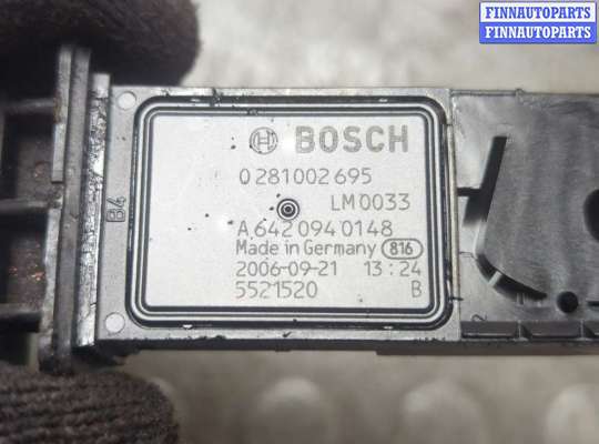 Датчик расхода воздуха (ДМРВ) на Mercedes-Benz R (W251)