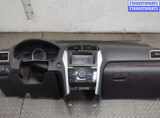 купить Бардачок (вещевой ящик) на Ford Explorer 2010-2015