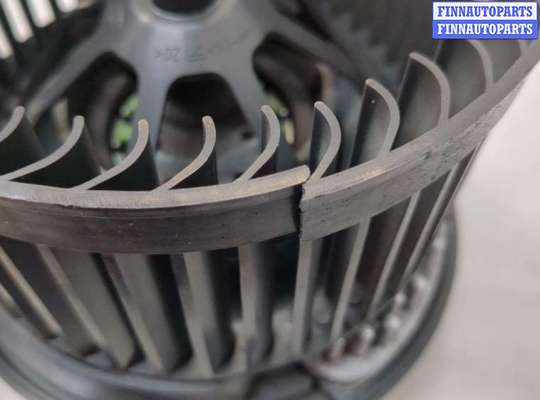 Мотор отопителя на Ford Mondeo III