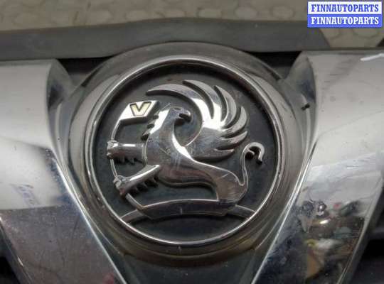 купить Решетка радиатора на Opel Zafira B 2005-2014