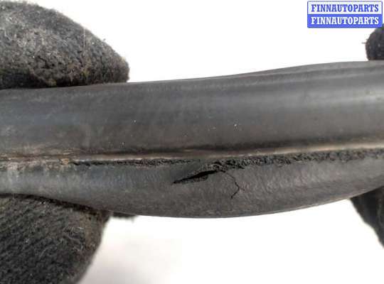 купить Уплотнитель на Volkswagen Passat 5 2000-2005