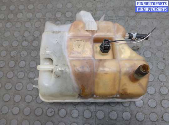 купить Бачок расширительный на Jeep Liberty 2001-2007