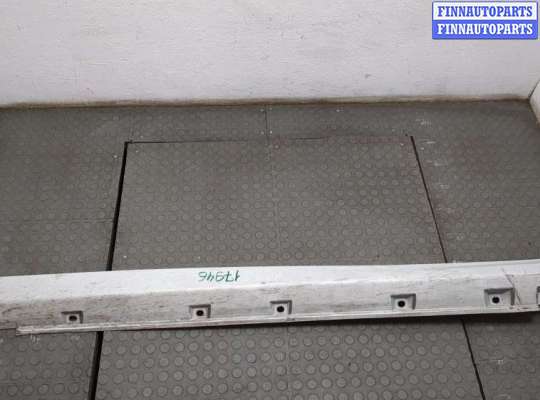 купить Накладка на порог на Suzuki Kizashi 2009-2014