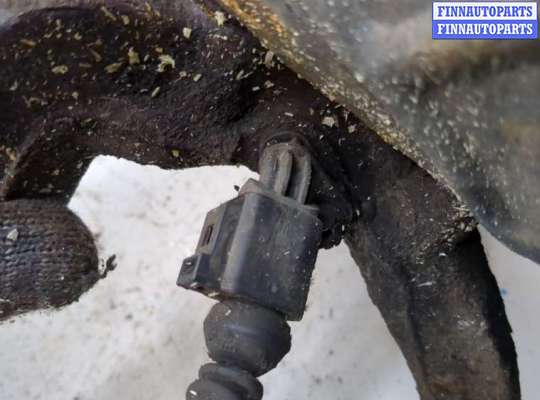 купить Ступица (кулак, цапфа) на Volkswagen Jetta 5 2005-2011