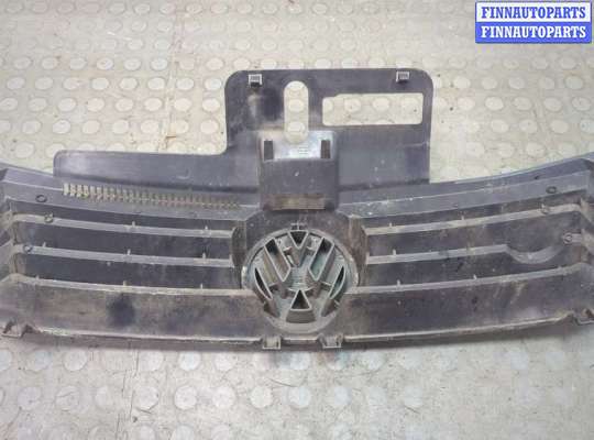 купить Решетка радиатора на Volkswagen Polo 2001-2005