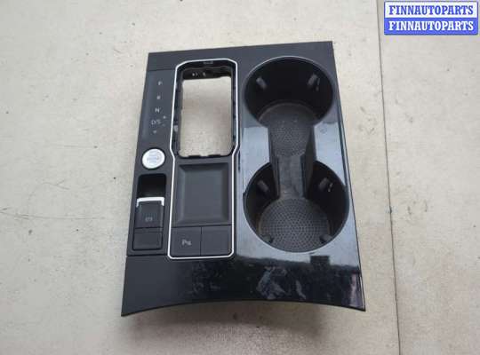 купить Консоль салона (кулисная часть) на Mazda 3 (BP) 2019-2025