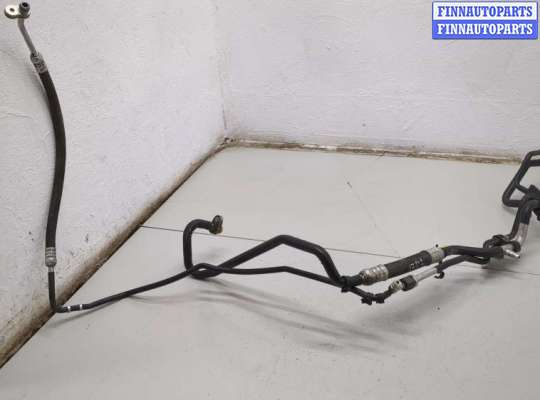 Трубка кондиционера AU1655821 на Audi A8 (D3) 2002-2010