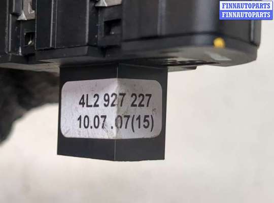 купить Кнопка управления бортовым компьютером на Audi Q7 2005-2015