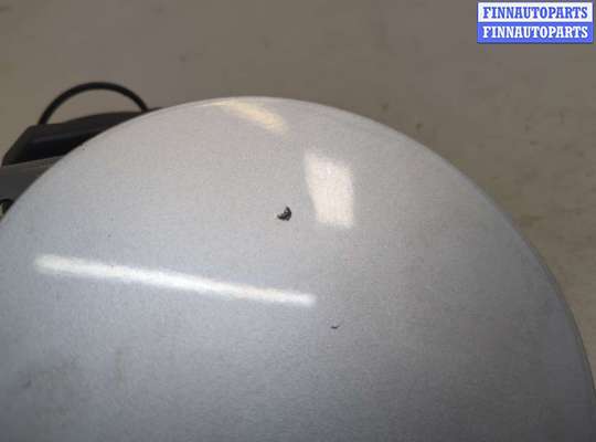 Лючок бензобака на Cadillac SRX I (GMT265)