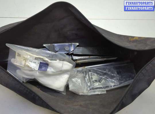 купить Набор инструментов штатный на Mercedes GLC X253 2015-2022